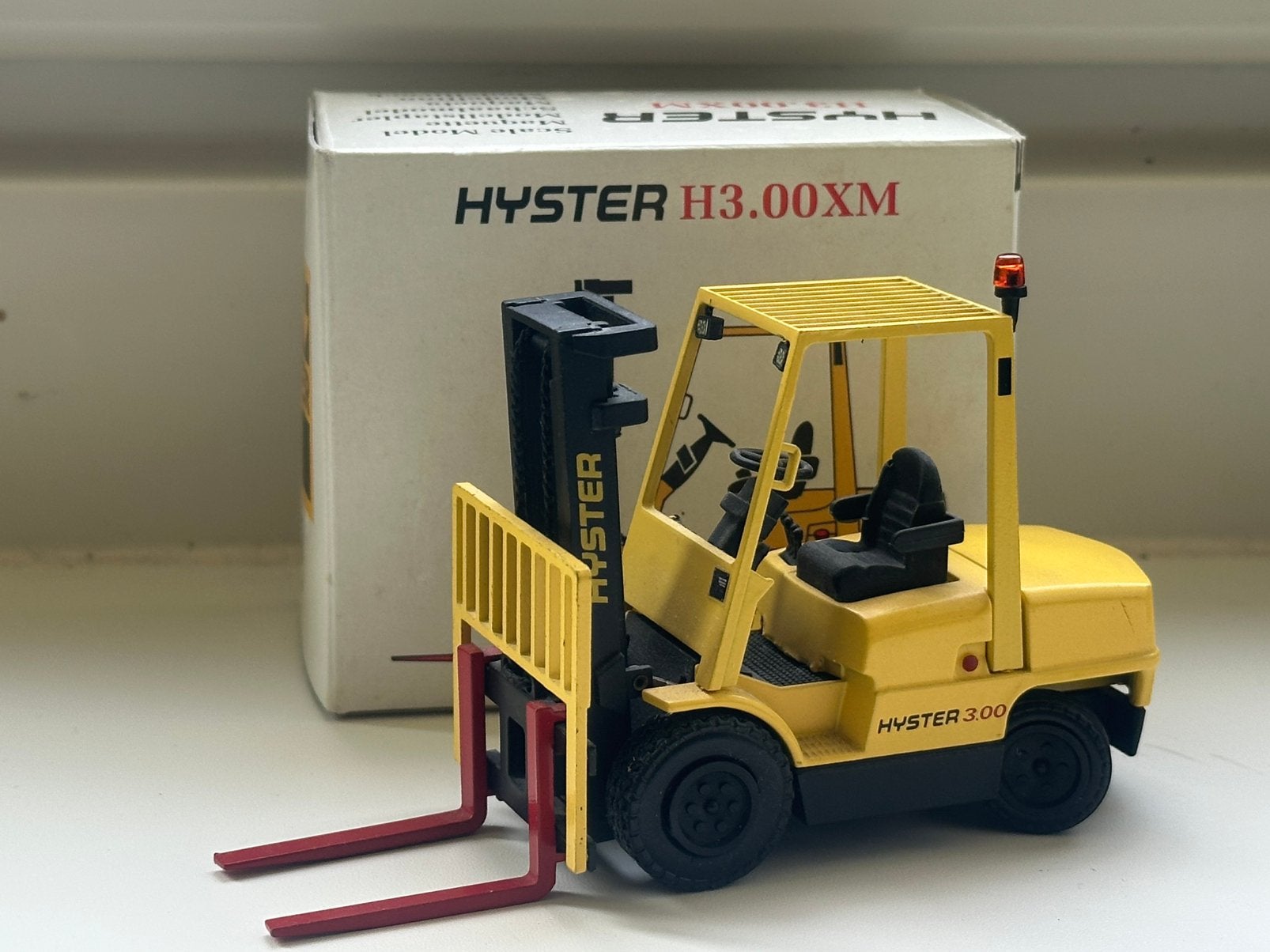 Hyster 3.00 heftruck, Hobby en Vrije tijd, Modelauto's | 1:32, Ophalen of Verzenden, Zo goed als nieuw, Tractor of Landbouw, Overige merken