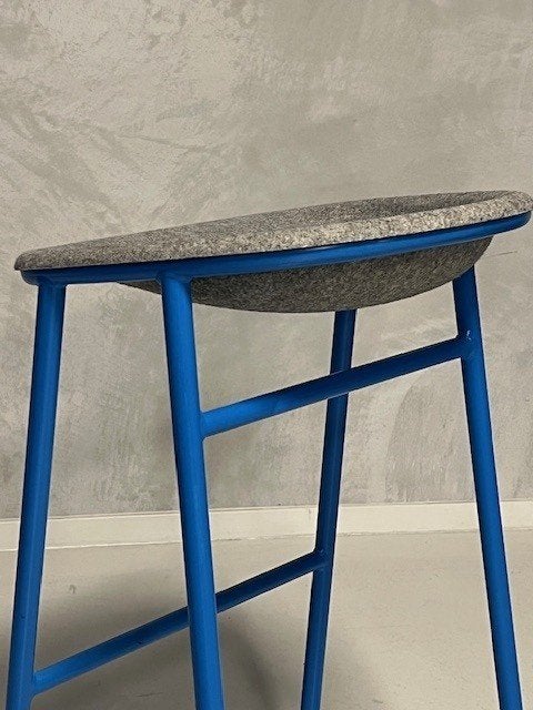 LJ3 PET Felt barkrukken 4x De Vorm design krukken prijs p/st, Gebruikt, Met voetsteun, ., 60 tot 90 cm