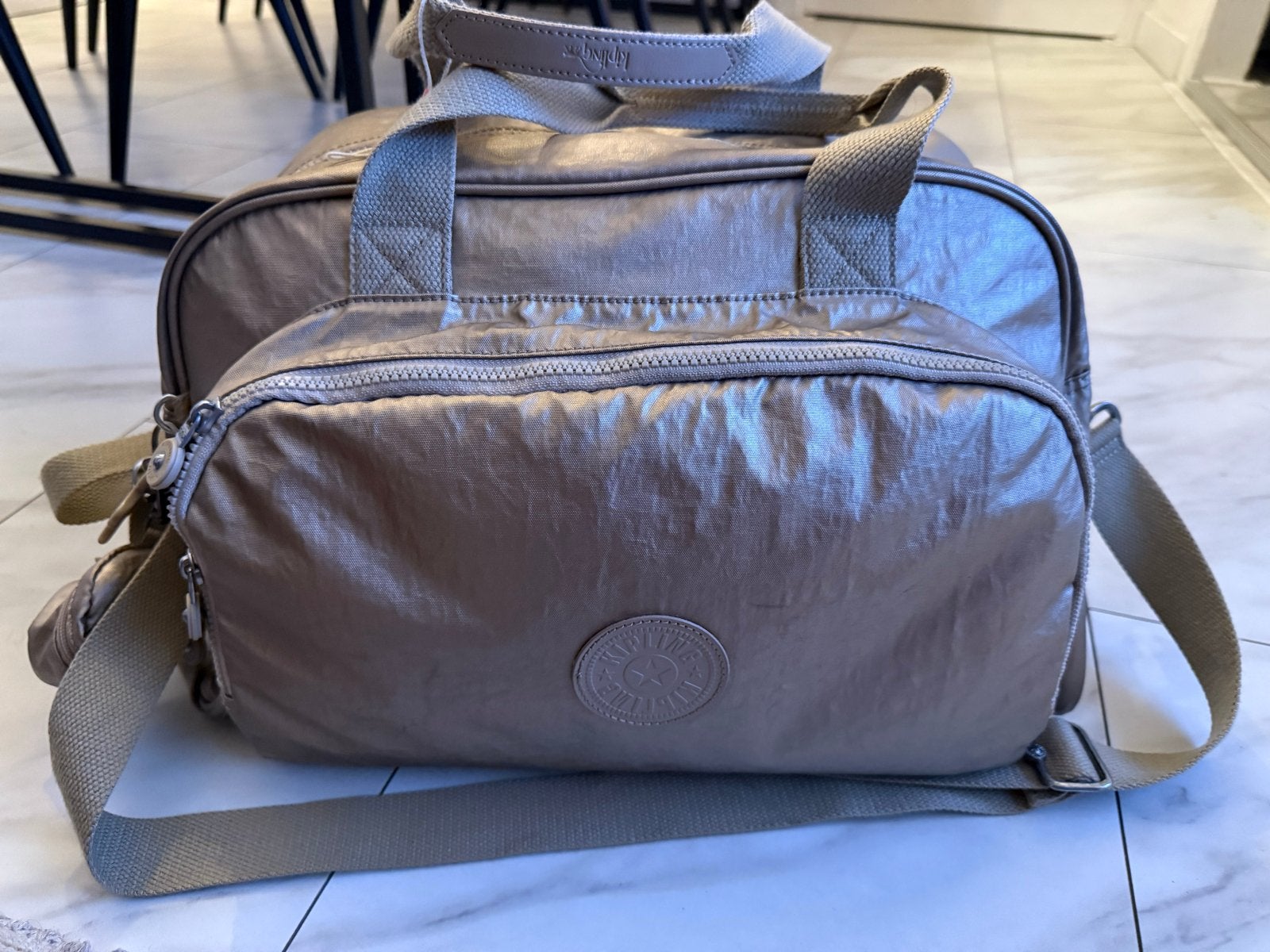 Kipling Camama Verzorgingstas met Verschoningsmatje, Verzorgingstas, Zo goed als nieuw, Goud, Extra vakken