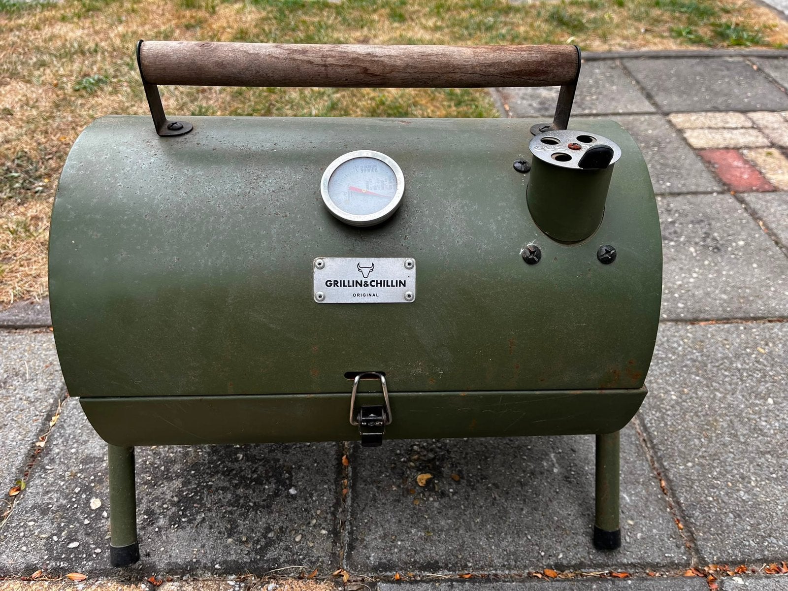 Barbecue en roker., Ophalen, Zo goed als nieuw