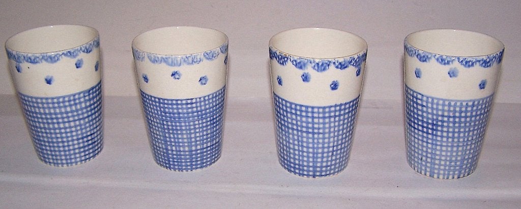 3 mooie vintage Villeroy & Boch Mettlach bekers. Izgs., Ophalen of Verzenden, Zo goed als nieuw, Kop(pen) en/of Schotel(s), Aardewerk