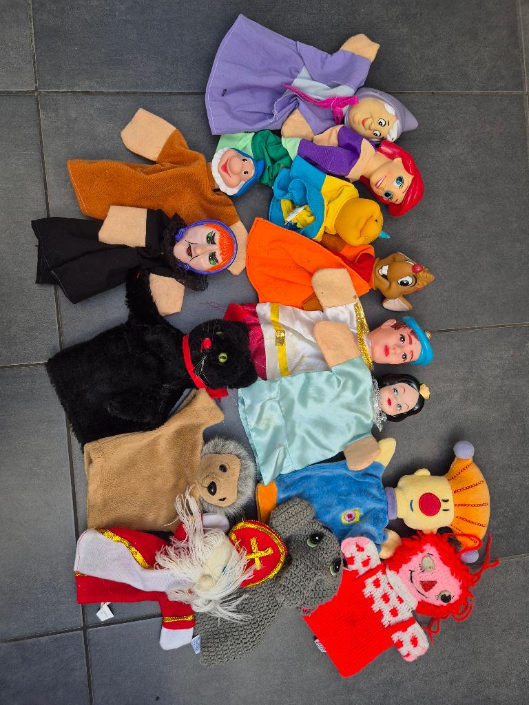 Poppenkast poppen, Kinderen en Baby's, Speelgoed | Poppen, Ophalen, Gebruikt, Overige typen