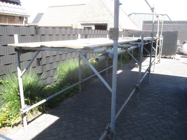 stalen steiger - H-bokken/brug steiger - klussteiger -, Ophalen, Zo goed als nieuw, Gevelsteiger, Minder dan 2 meter
