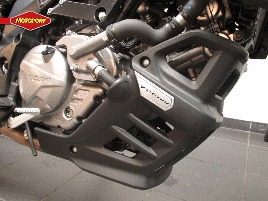 Suzuki V-STROM 650 XT (bj 2024), Motoren, Motoren | Suzuki, Bedrijf, Info-verkoop@nimag.nl, Meer dan 35 kW, Toermotor