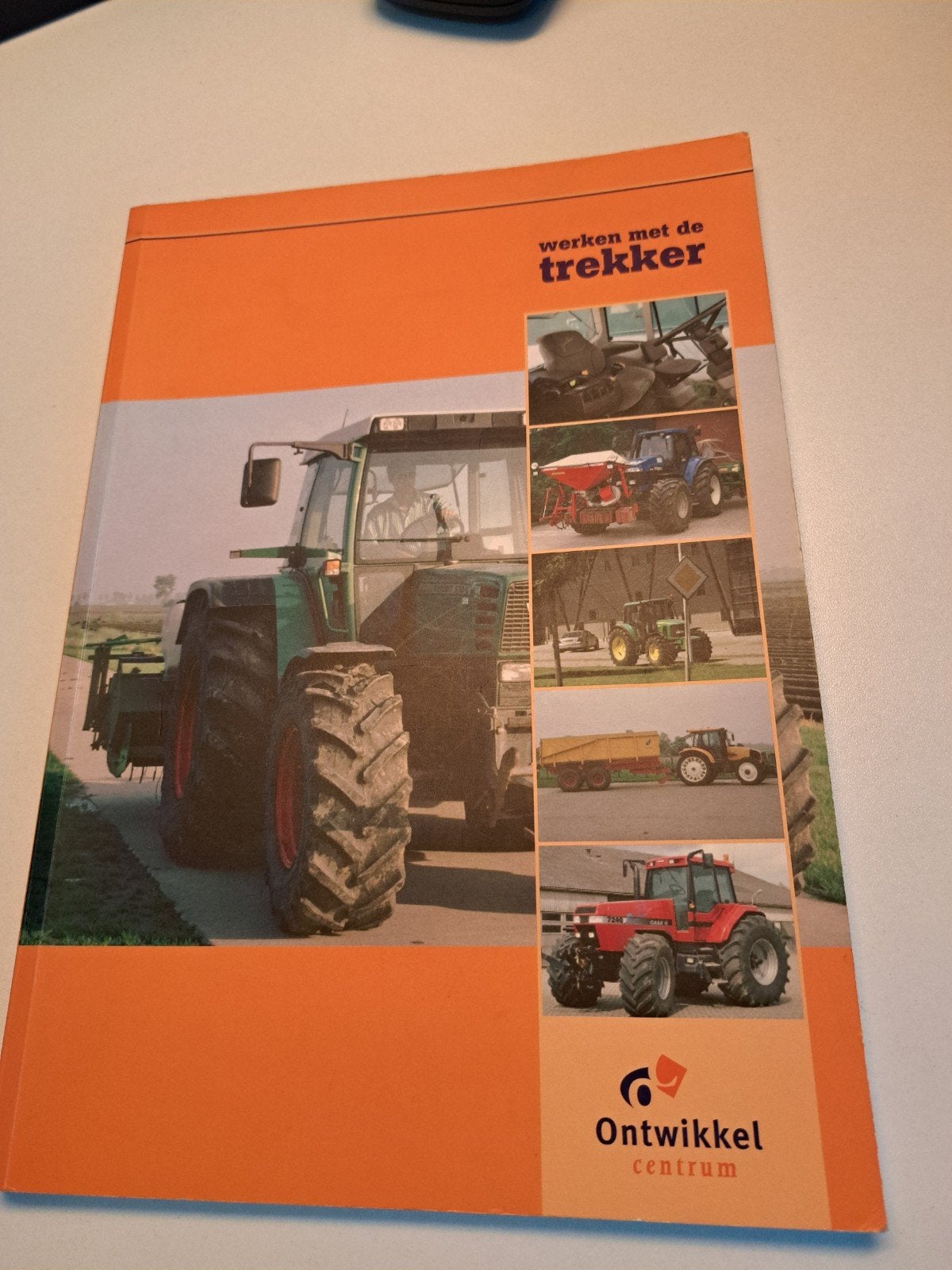 Werken met de Trekker - Ontwikkelcentrum, Ophalen of Verzenden, Zo goed als nieuw, Overige onderwerpen, Ontwikkelcentrum