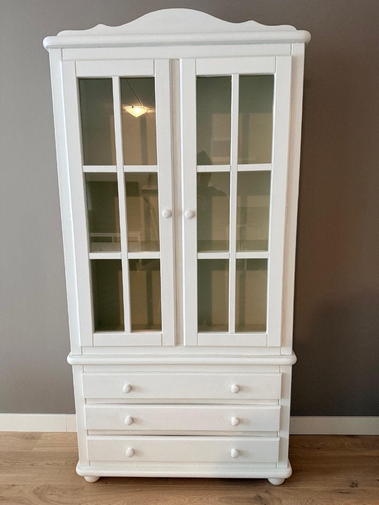 Vitrine kast TE KOOP €60, Ophalen, Gebruikt, Met lade(s), Modern, luxe