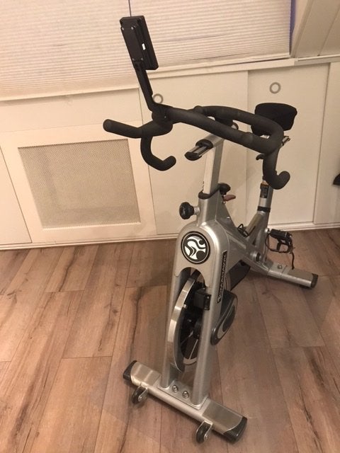 Spinning fiets merk Tomahawk, Ophalen, Gebruikt, Metaal, Spinningfiets