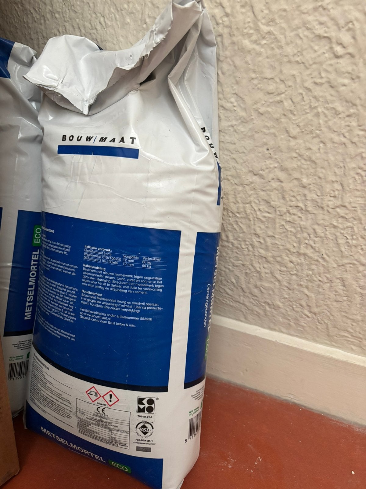 2 zakken metselmortel 25 kg, Doe-het-zelf en Verbouw, Isolatie en Afdichting, Overige materialen, Nieuw, 15 m² of meer, Ophalen