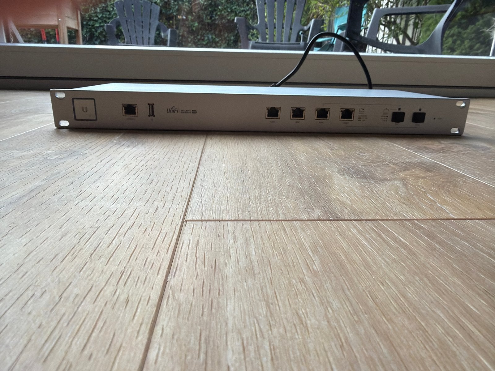 Ubiquiti UniFi USG4 PRO met Noctua fans - Stil en Krachtig, Ophalen of Verzenden, Gebruikt, Router
