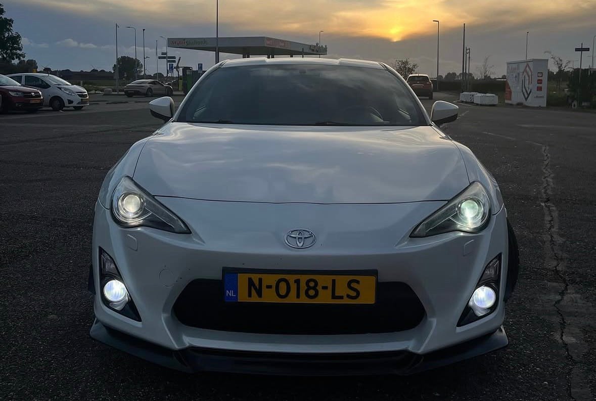 Toyota GT86 2.0 D-4s 2013 Wit LET OP LAGERSCHADE!, Voor, Nieuw, Ophalen of Verzenden, Toyota