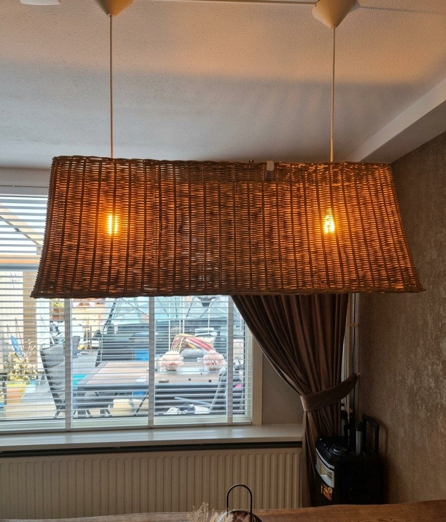 Rotan hanglamp Riviéra Maison 'Pacific', Huis en Inrichting, Lampen | Hanglampen, Ophalen, Gebruikt, Natuurlijk materiaal, E27 (groot)