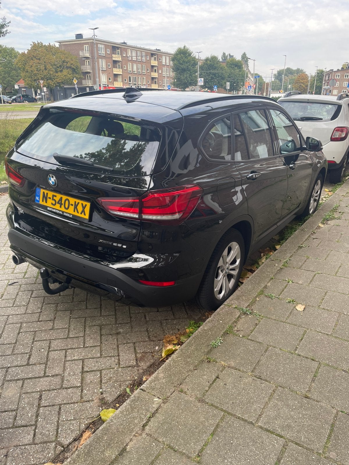 BMW X1 Xdrive25e 220pk Aut 2021 Zwart
