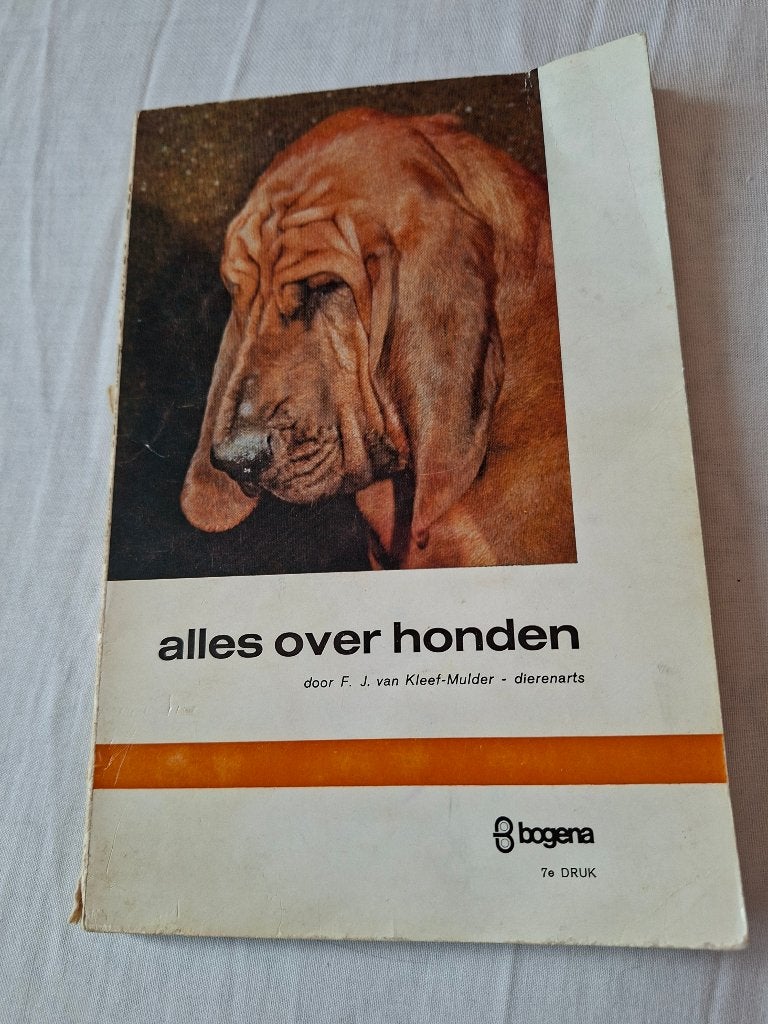 Alles over honden, Bogena 7e druk, Boeken, Ophalen of Verzenden, Zo goed als nieuw, Honden