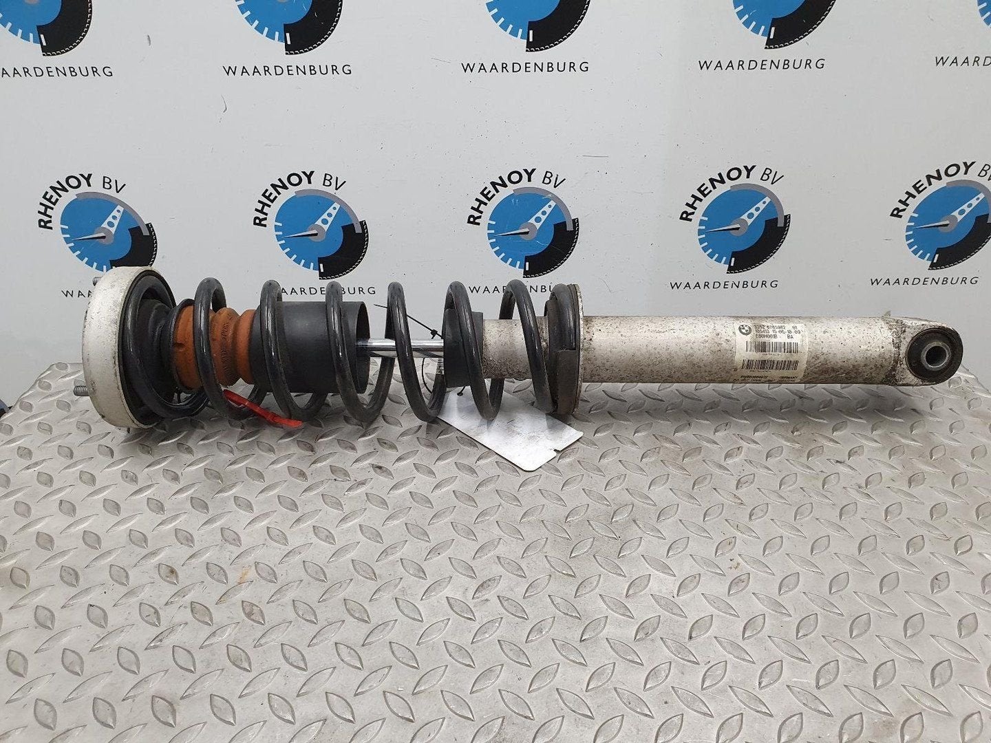 BMW 5 SERIES 520i VEERPOOT / SCHOKBREKER RA 2009, Ophalen of Verzenden, Gebruikt, Stiba lid