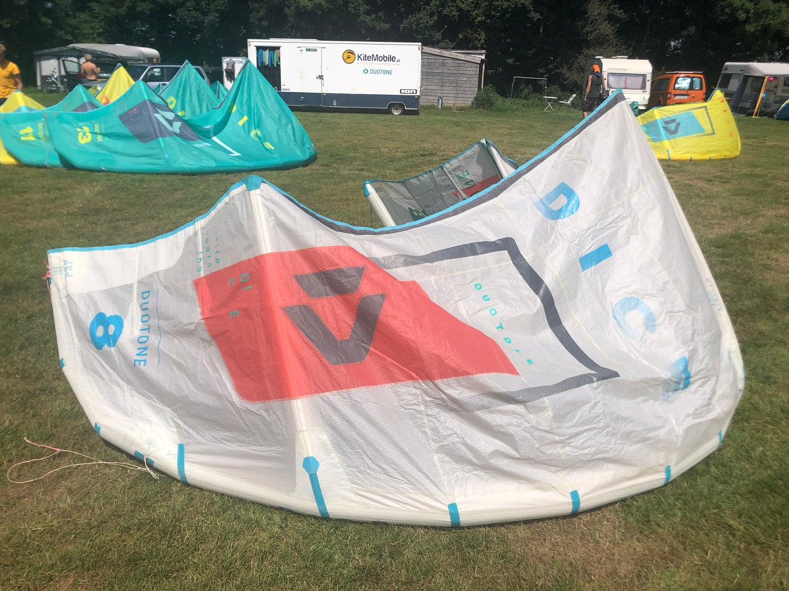 Duotone Dice 2020 (8, 9 en 13 meter), Watersport en Boten, Kitesurfen, Ophalen, Gebruikt, 9 m², Geen board