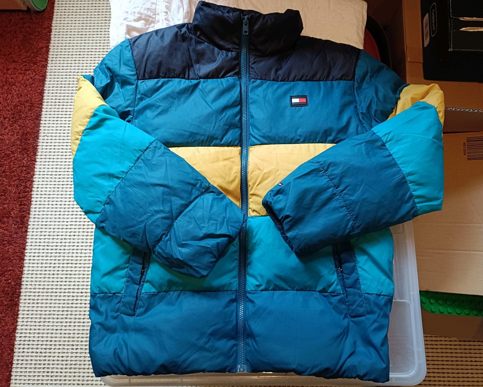 Tommy Hilfiger Puffer Jacket - Maat 164, Ophalen of Verzenden, Zo goed als nieuw, Jongen, Jas