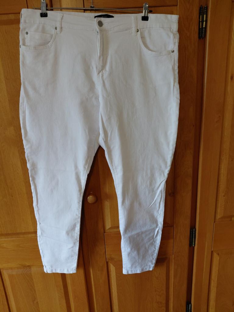 Zizzi Witte Stretchjeans Maat 52, Kleding | Dames, Grote Maten, Zizzi, Wit, Ophalen of Verzenden, Zo goed als nieuw