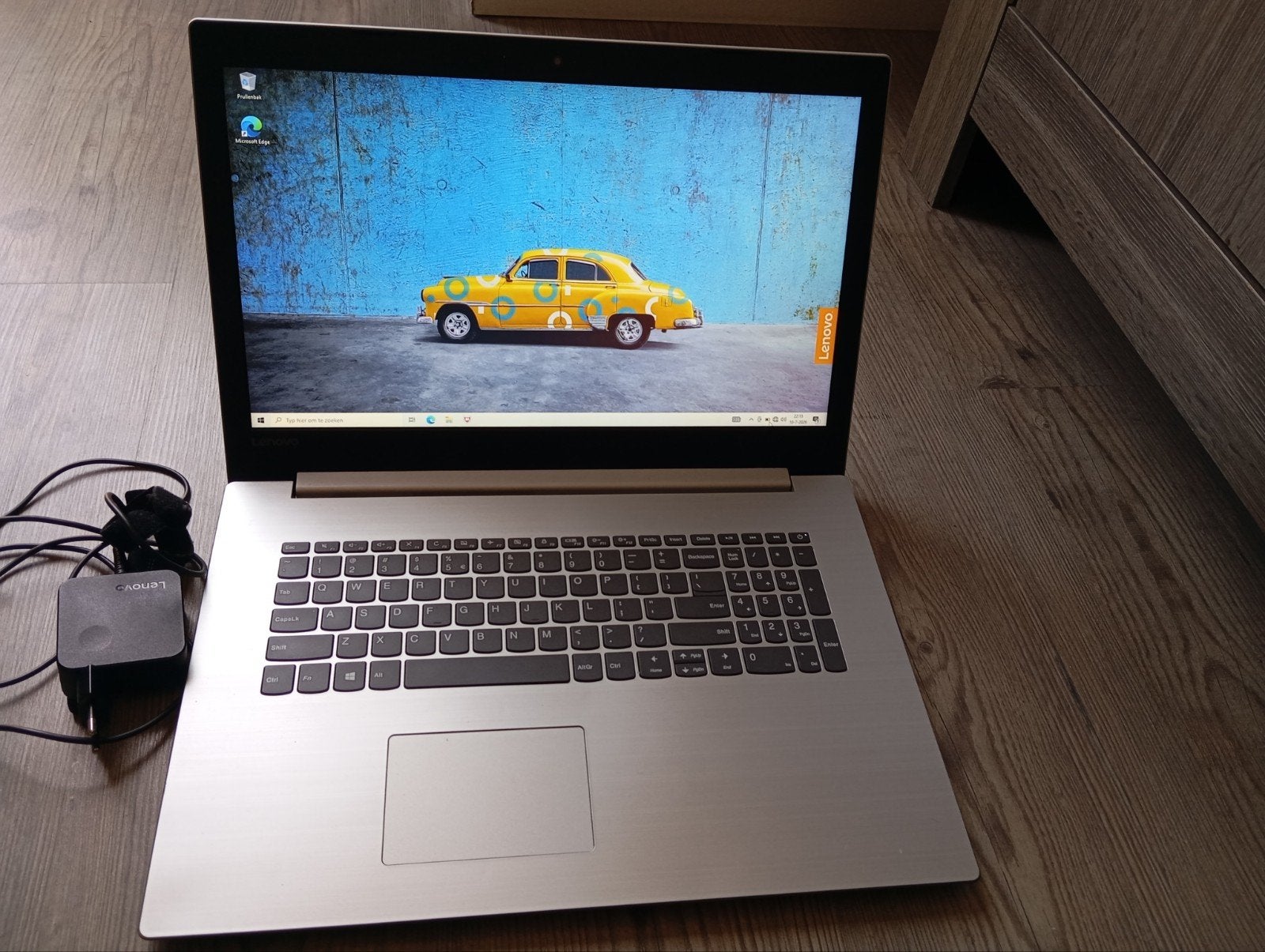 Zgan Laptop Lenovo 17 inch, Computers en Software, Windows Laptops, Ophalen, 2 tot 3 Ghz, Zo goed als nieuw, SSD