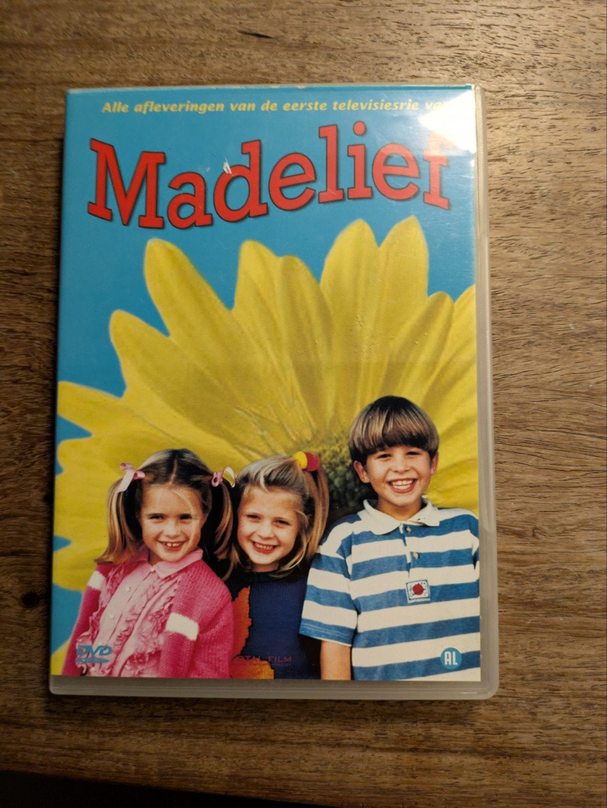 Madelief - Alle afleveringen van de eerste televisieserie, Alle leeftijden, Tv-serie, Familie, Ophalen of Verzenden