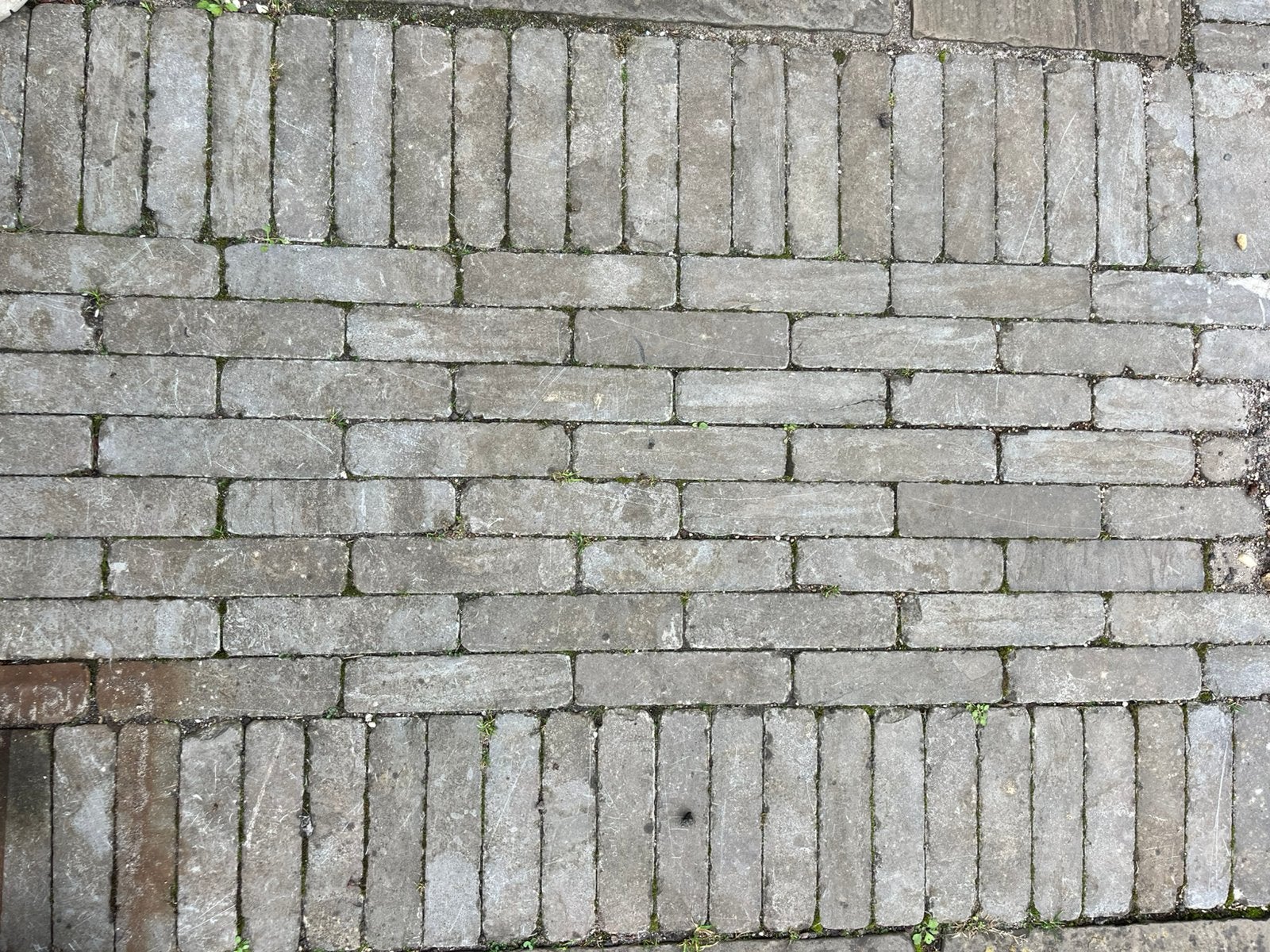 Gratis Belgisch hardsteen klinkers circa 12 vierkante meter, Ophalen, Gebruikt, Klinkers, Natuursteen