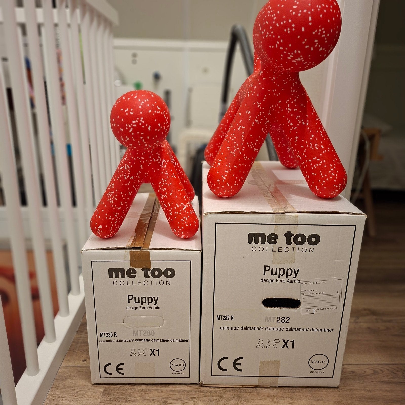 me too honden rood met witte stippen  ( dalmatier), Dieren en Toebehoren, Overige merken, Ophalen, Zo goed als nieuw