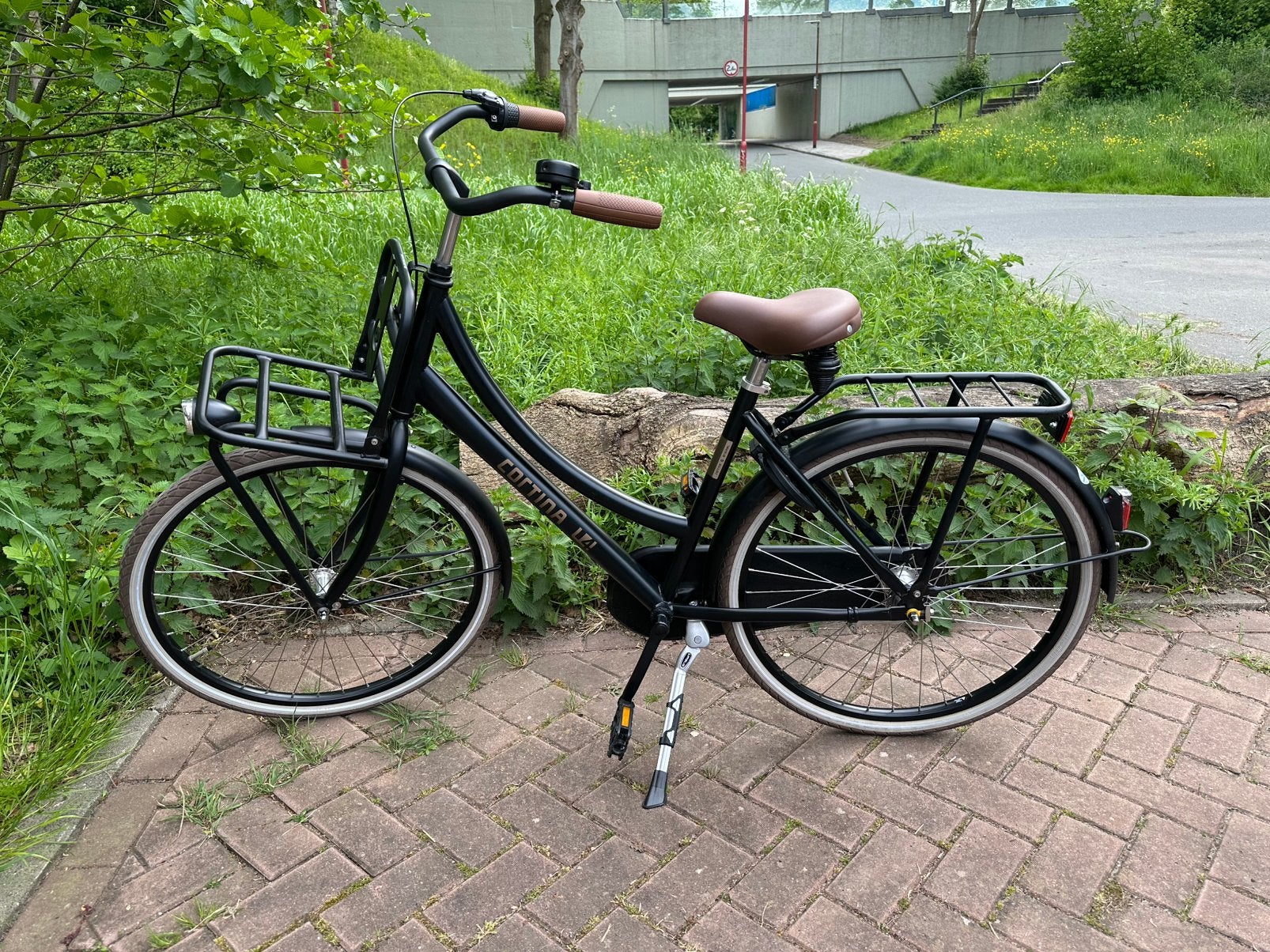 Cortina U4 transportfiets meisje 26 inch 3V matzwart, Fietsen en Brommers, Fietsen | Meisjes, Ophalen of Verzenden, Zo goed als nieuw
