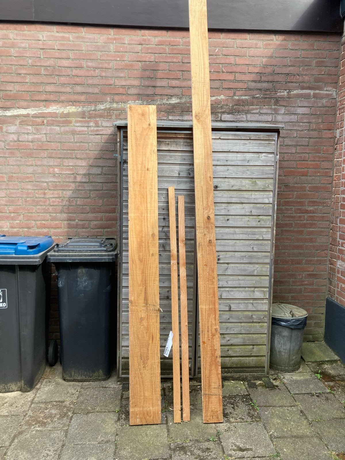 Diverse ruwe Douglas houten tuinplanken, Ophalen, 25 tot 50 mm, Nieuw, 250 tot 300 cm