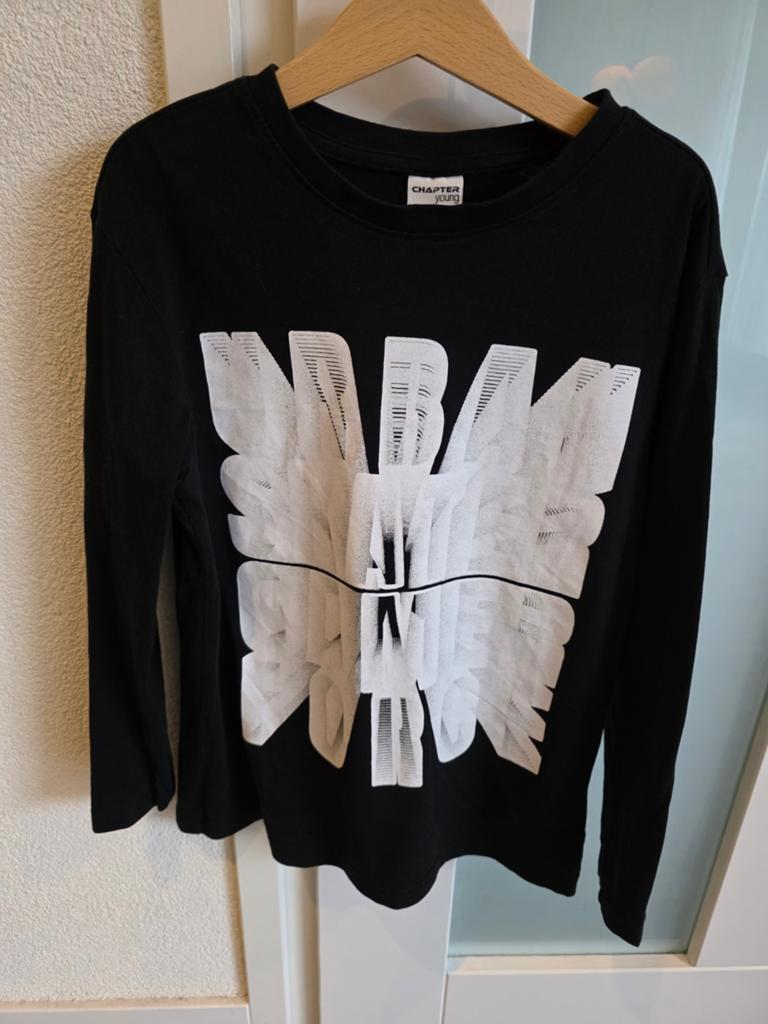 Zwarte longsleeve "urban summer", maat 134-140, Kinderen en Baby's, Kinderkleding | Maat 134, Chapter Young, Ophalen of Verzenden
