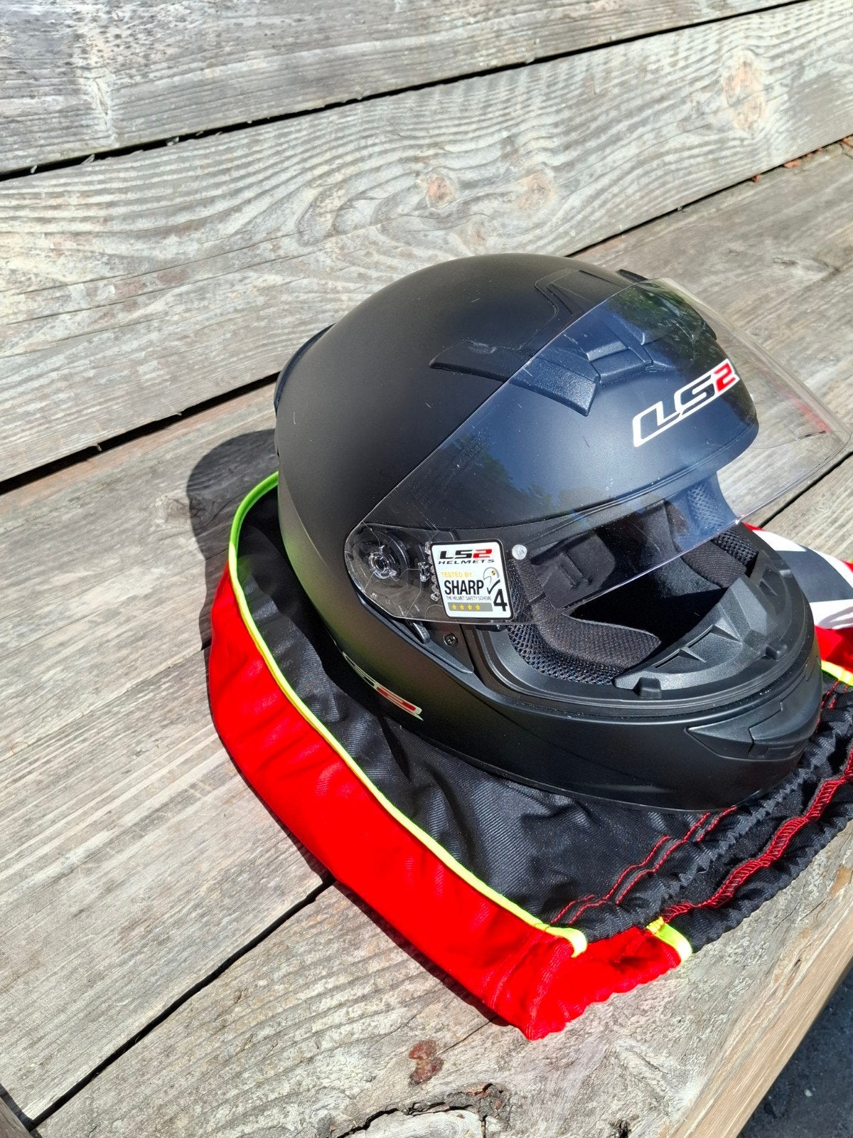 LS2 Kinderhelm XXS - Ideaal voor scooter of motor, Motoren, Kleding | Motorhelmen, Ophalen