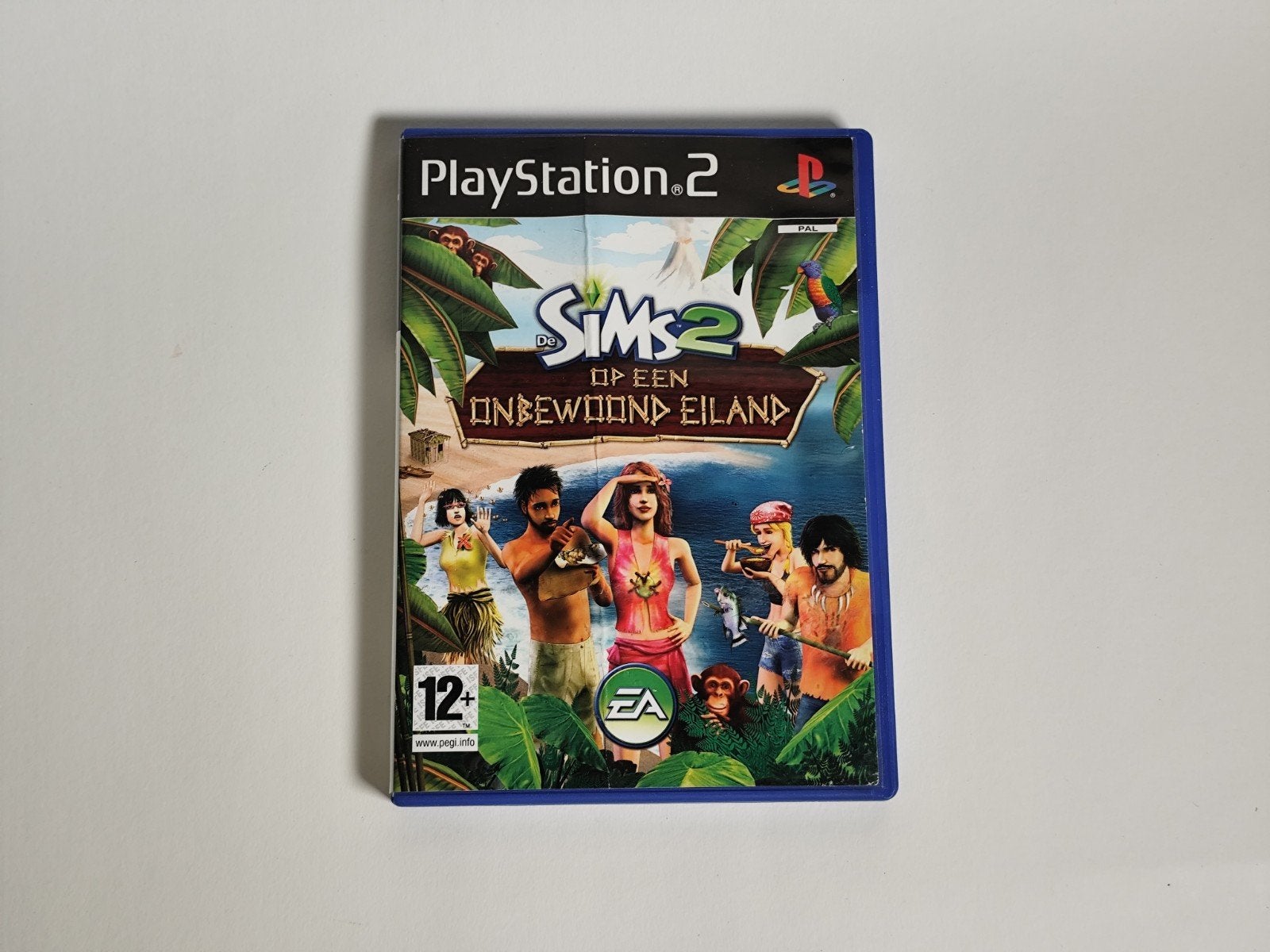 De Sims 2 Op Een Onbewoond Eiland - PlayStation 2 PS2, Gebruikt, Electronic Arts, 1 speler, EA Swiss Sàrl, Place du Molard 8, 1204 Genève, Zwitserland