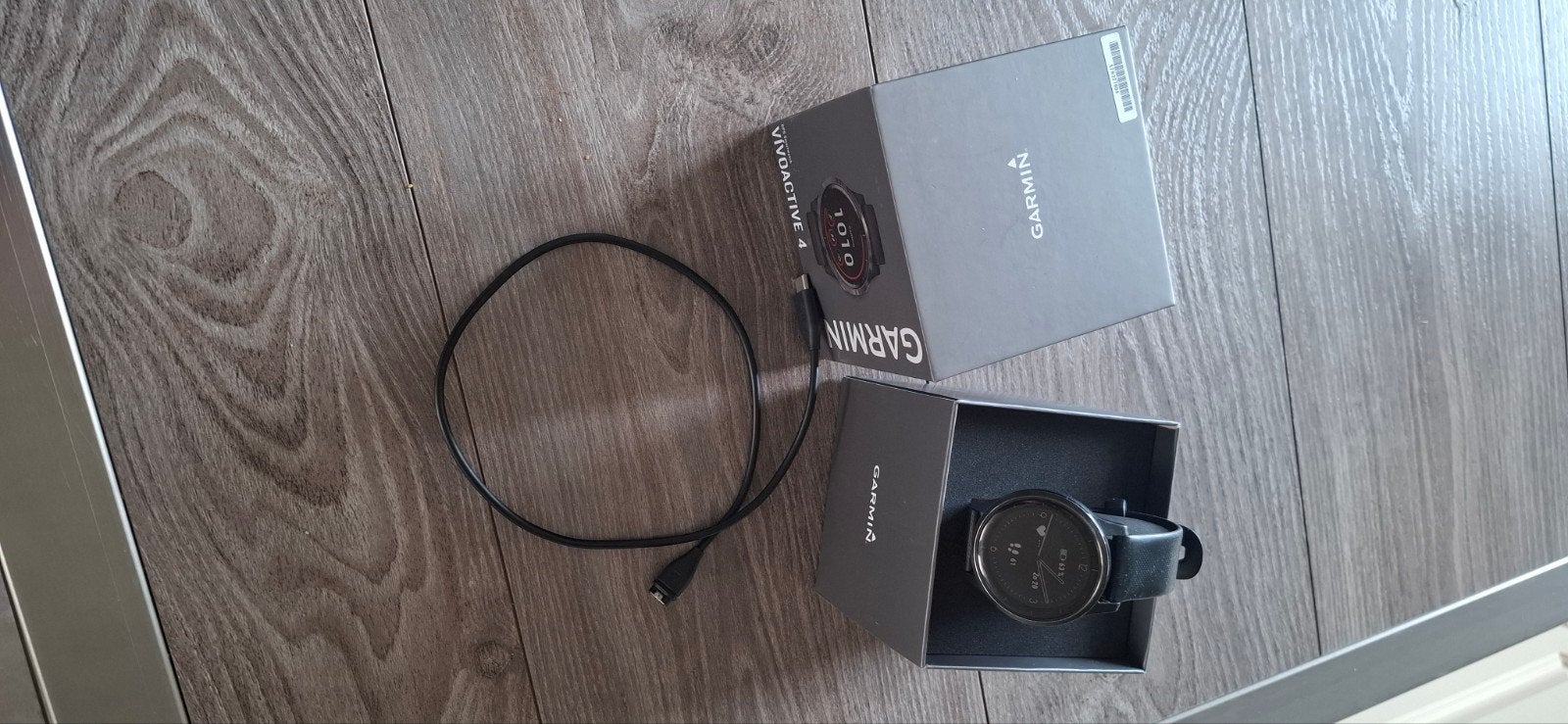 Garmin Vivoactive 4 - Lichte gebruikerssporen, Ophalen of Verzenden, Gebruikt, Garmin