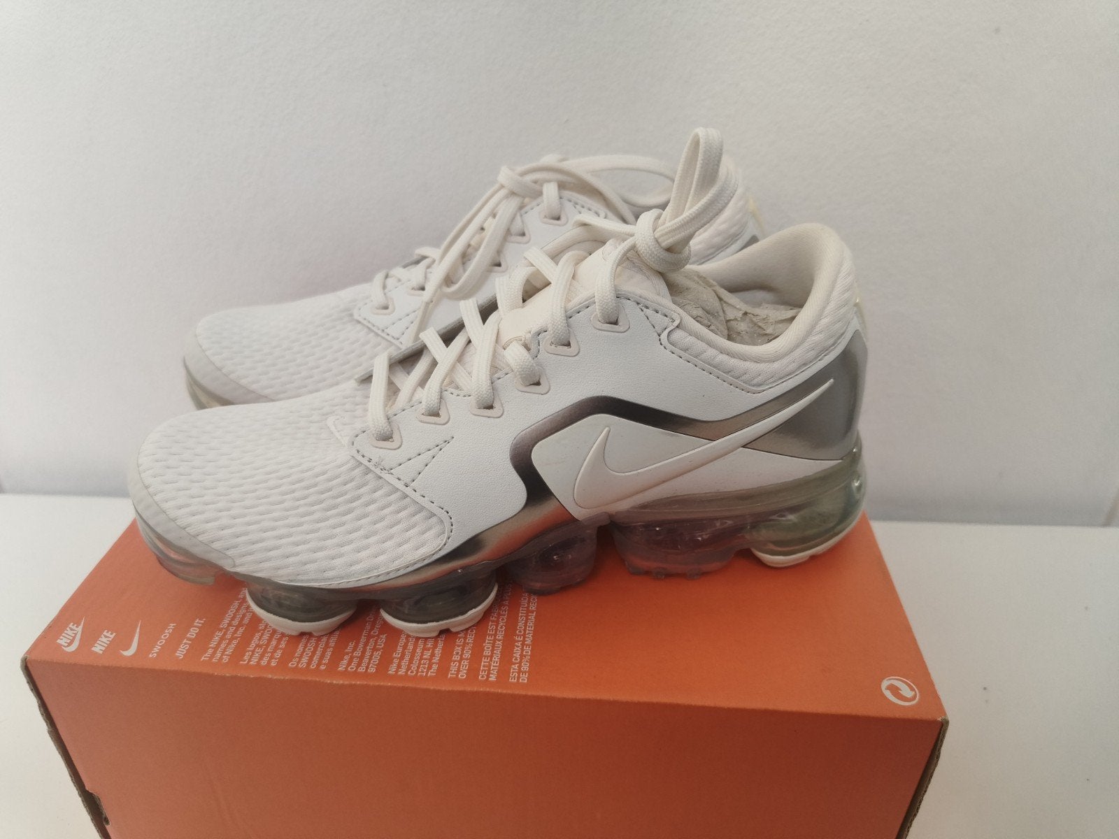 Maat 37,5 Nike Air Vapormax, Ophalen of Verzenden, Nieuw, Jongetje of Meisje, Schoentjes