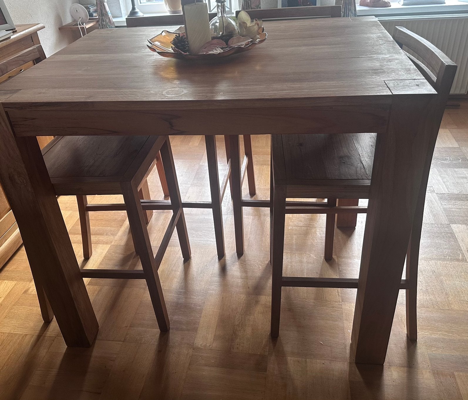 Teak houten eettafel met 4 stoelen – complete set, Ophalen, Zo goed als nieuw, 4 tot 6 stoelen