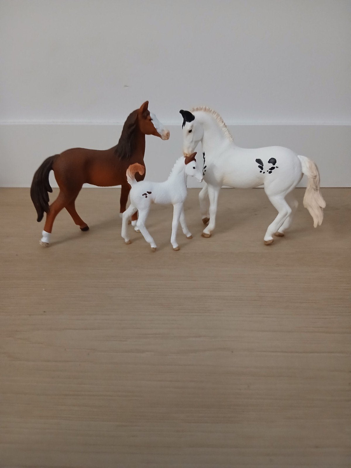 Schleich paardenfamilie: 3 gedetailleerde speelgoedpaarden, Ophalen of Verzenden