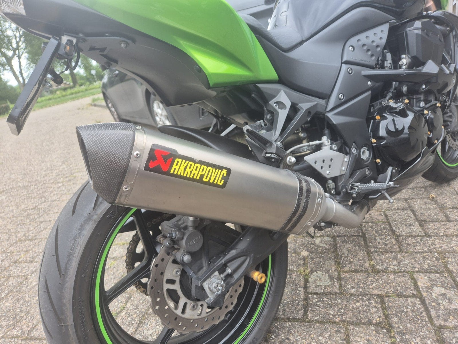 Akrapovic uitlaat voor kawasaki z750r - Gebruikt, Motoren, Onderdelen | Kawasaki, Ophalen of Verzenden, Gebruikt