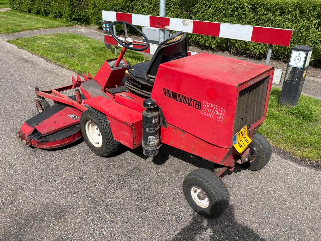 Toro Groundsmaster 217D diesel frontmaaier, Ophalen, Zo goed als nieuw, 120 cm of meer