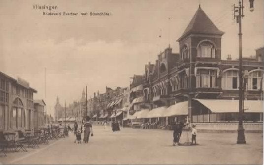 Vlissingen Boulevard Evertsen met Strandhotel, Verzenden, Voor 1920, Gelopen, Zeeland