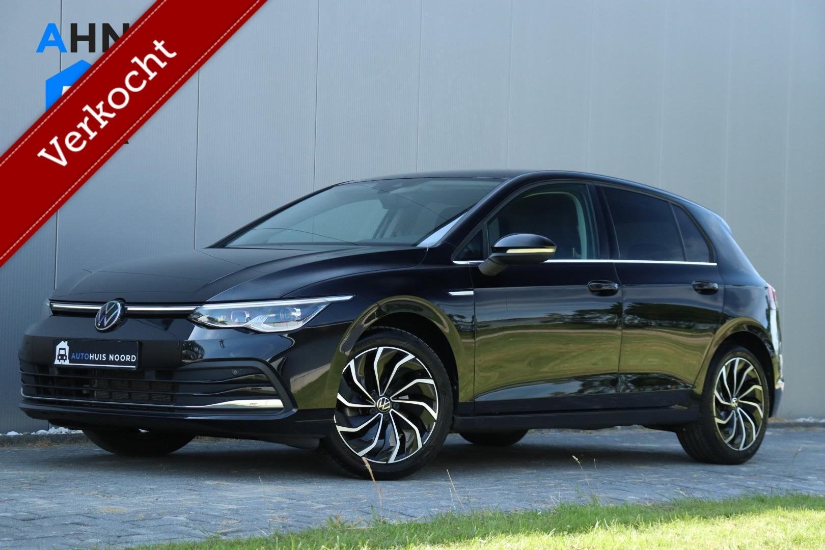 Volkswagen Golf 8 1.5 eTSI Style / 150PK / DSG / Virtual Coc, Stof, 4 cilinders, 150 pk, Zwart