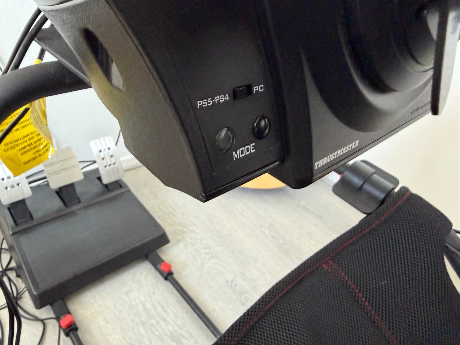Thrustmaster T300 RS GT + Playseat Challenge PS5/PC, Ophalen, Zo goed als nieuw