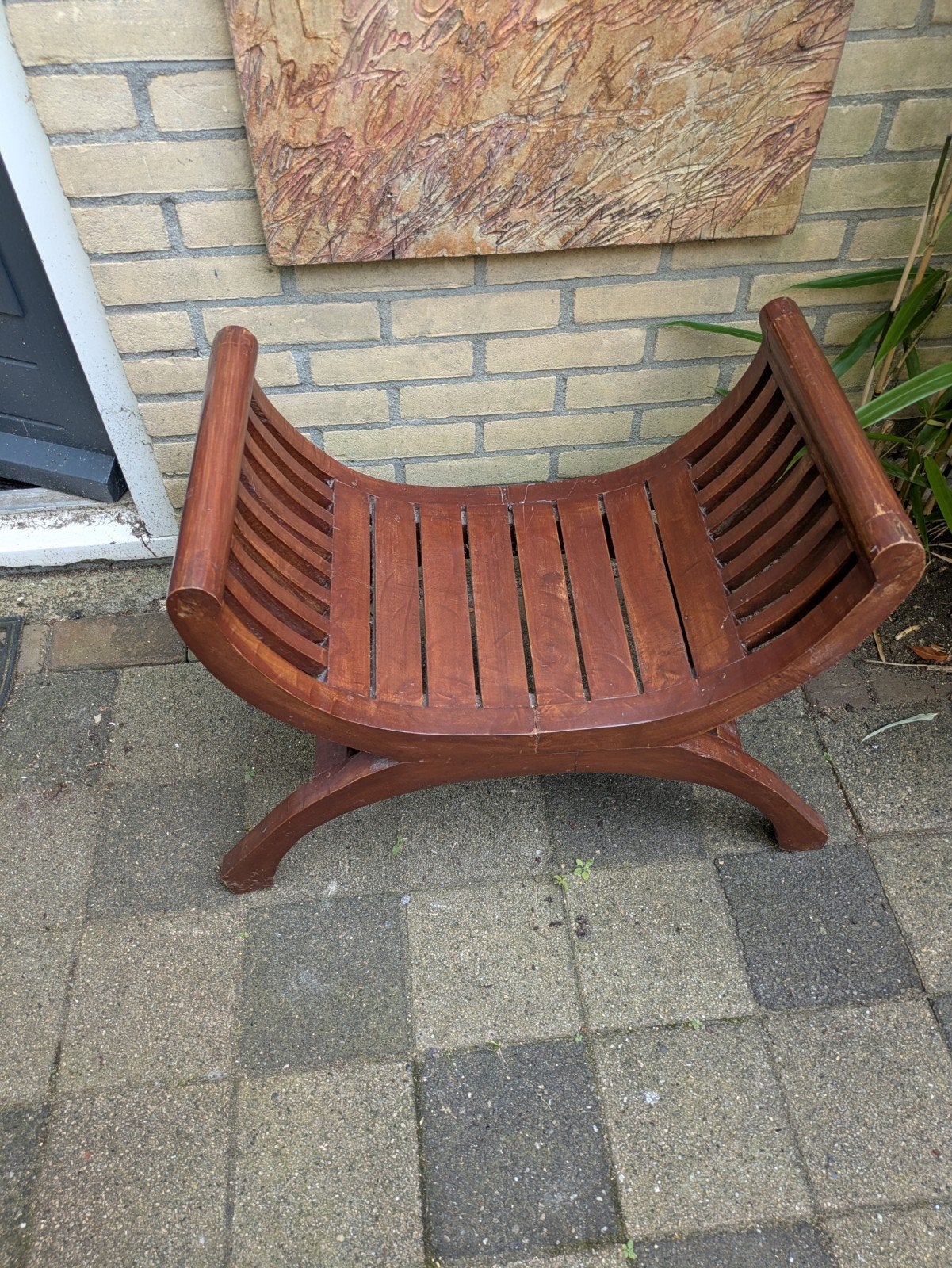 Decoratieve houten bank/voetenbankje, Ophalen