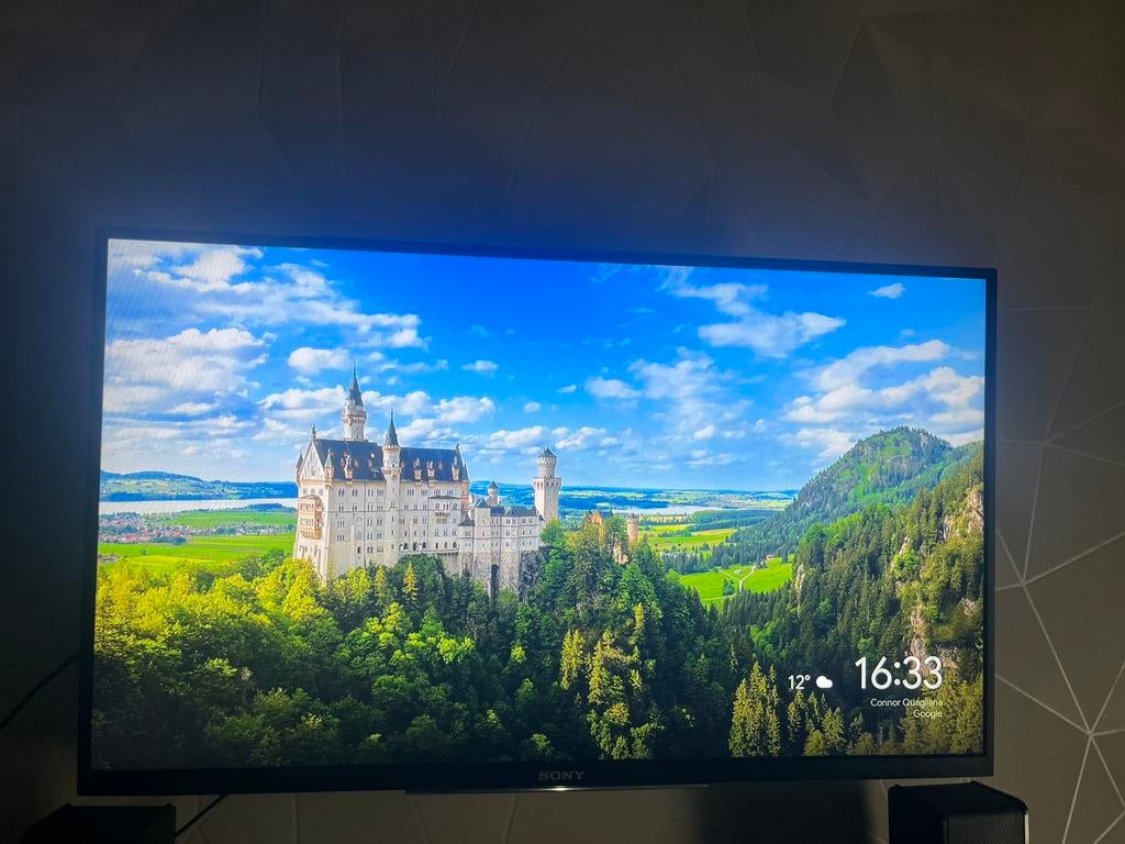 Tv sony, Computers en Software, Monitoren, Ophalen of Verzenden, Zo goed als nieuw, 101 t/m 150 Hz, LED