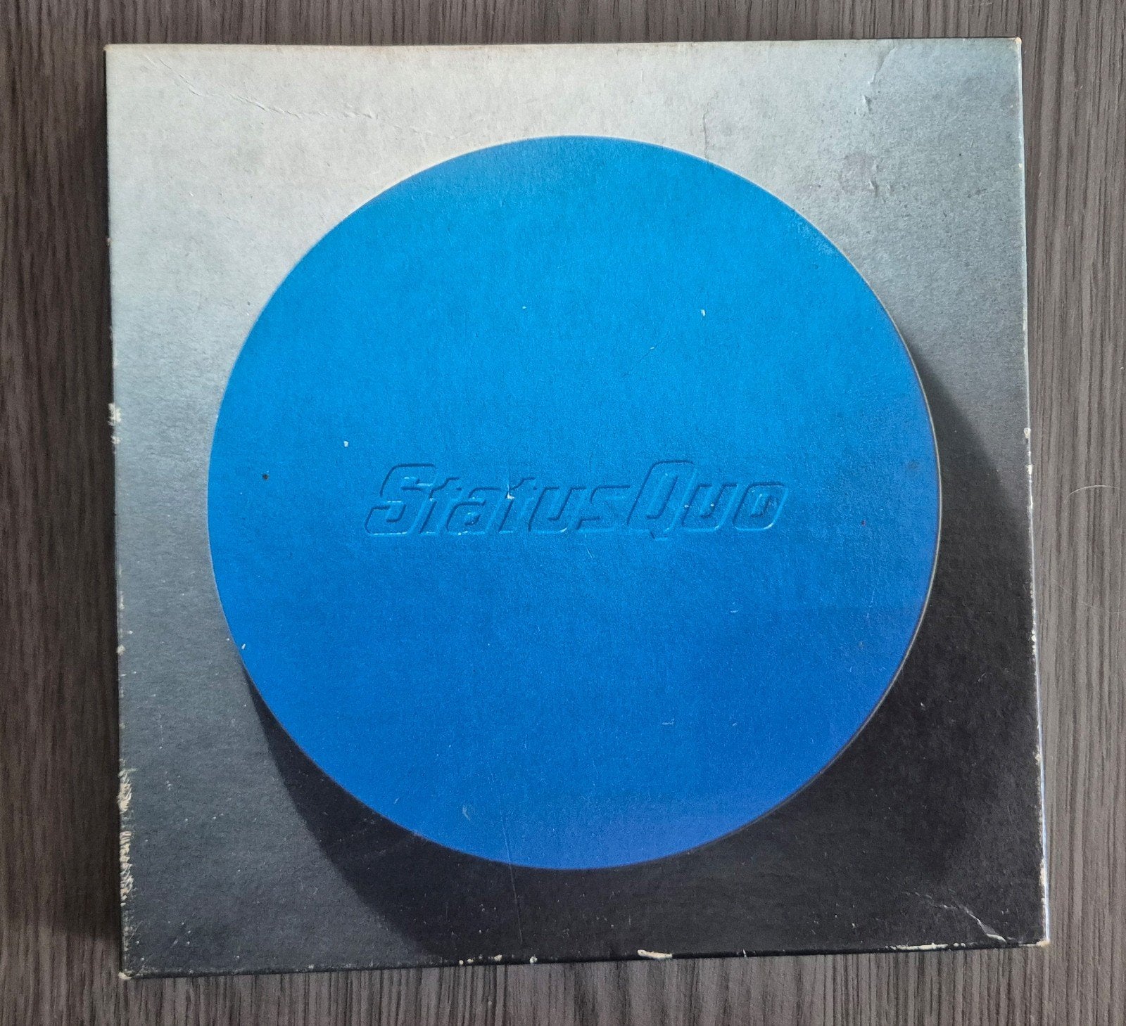 2x Cassettebandje Status Quo – From The Makers Of.... (Box), Cd's en Dvd's, Ophalen of Verzenden, Gebruikt, 1 bandje