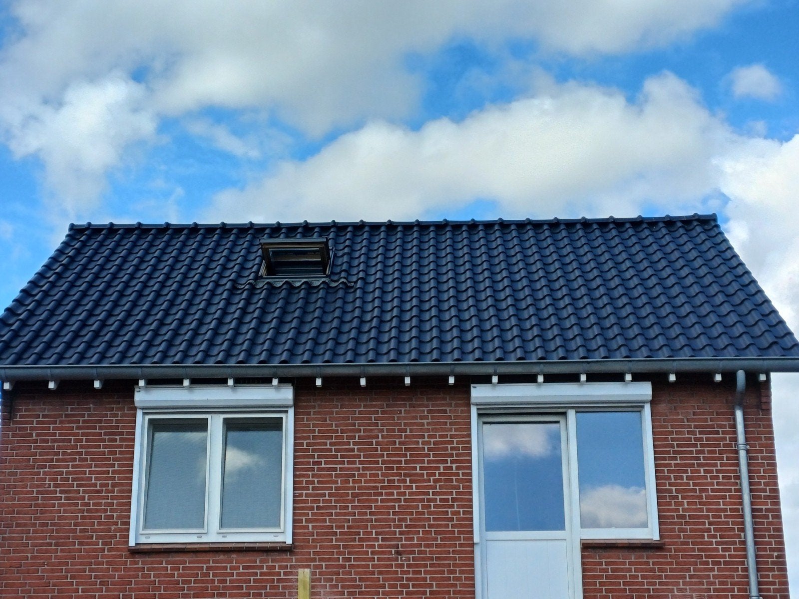 Dakpannen Zwart c.a 200 stuks, Ophalen of Verzenden