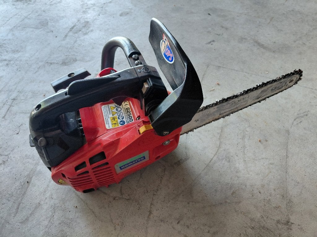 Tophandle kettingzaag. Komatsu zenoah carving., Ophalen, Gebruikt
