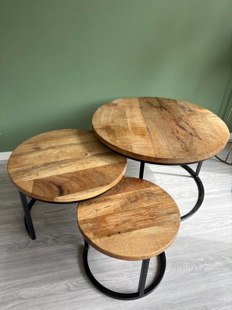 3 mangohouten tafeltjes, 50 tot 100 cm, Rond, Zo goed als nieuw, Minder dan 50 cm