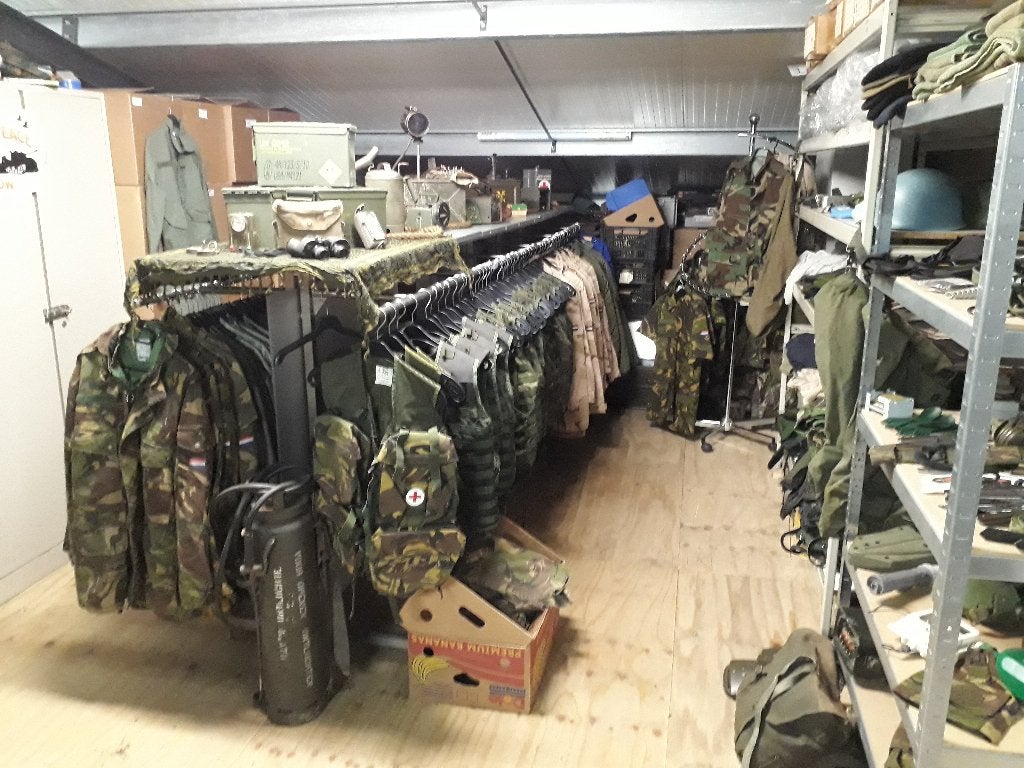 Leger spullen verkoop legerdump, Verzamelen, Militaria | Algemeen, Ophalen of Verzenden, Landmacht, Nederland, Overige typen