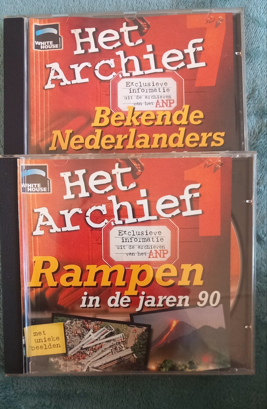 2 Retro CD ROMs Het Archief Rampen,Bekende Nederlanders '90, Alle leeftijden, Overige genres, Zo goed als nieuw, Ophalen of Verzenden