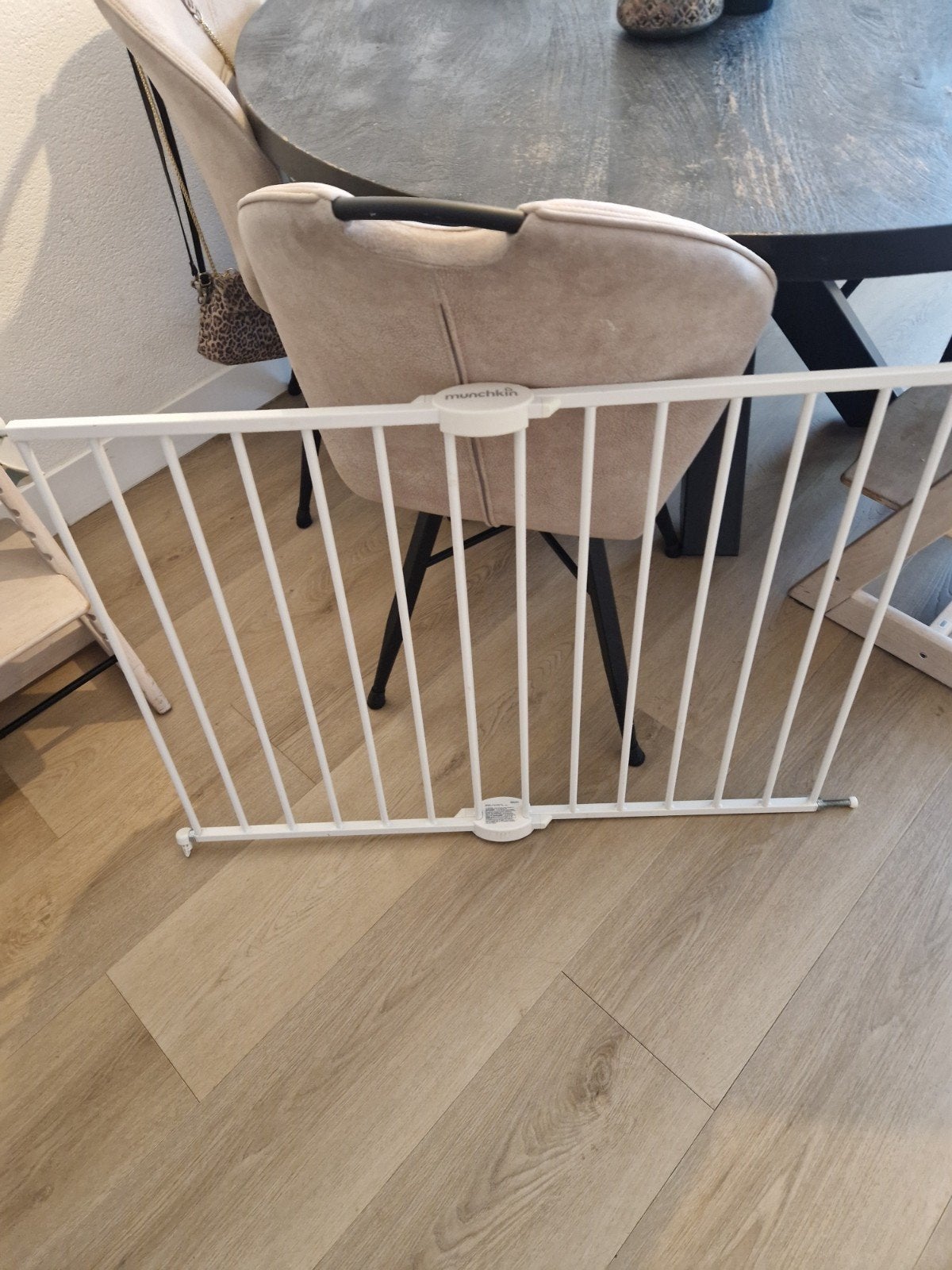 Traphekje wit munchkin, Kinderen en Baby's, Ophalen, Metaal of IJzer, Minder dan 100 cm, Klemhekje