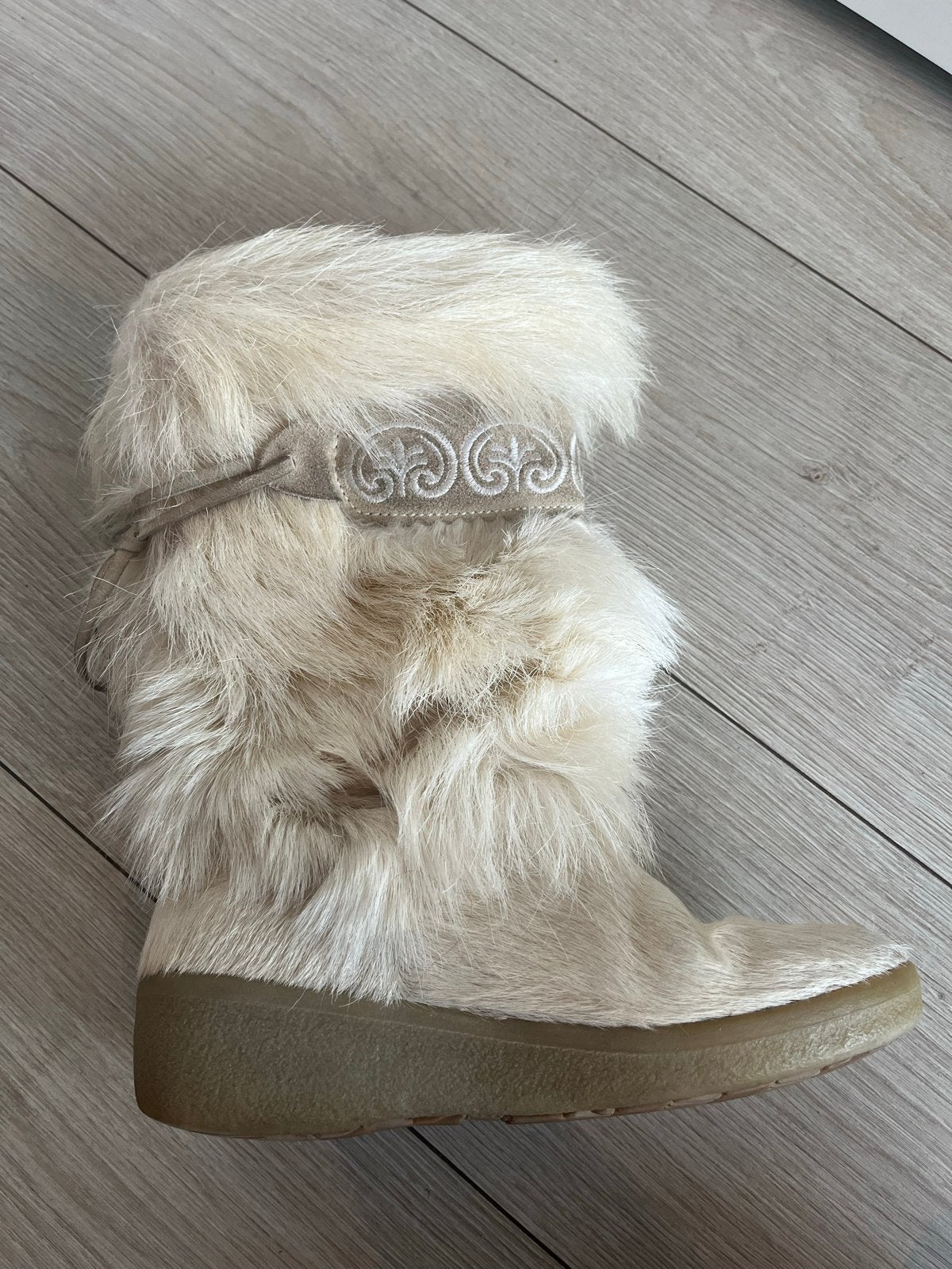 Tecnica Moon Boot - Crème bontlaarzen maat 37, Ophalen of Verzenden, Zo goed als nieuw, Beige, Snowboots