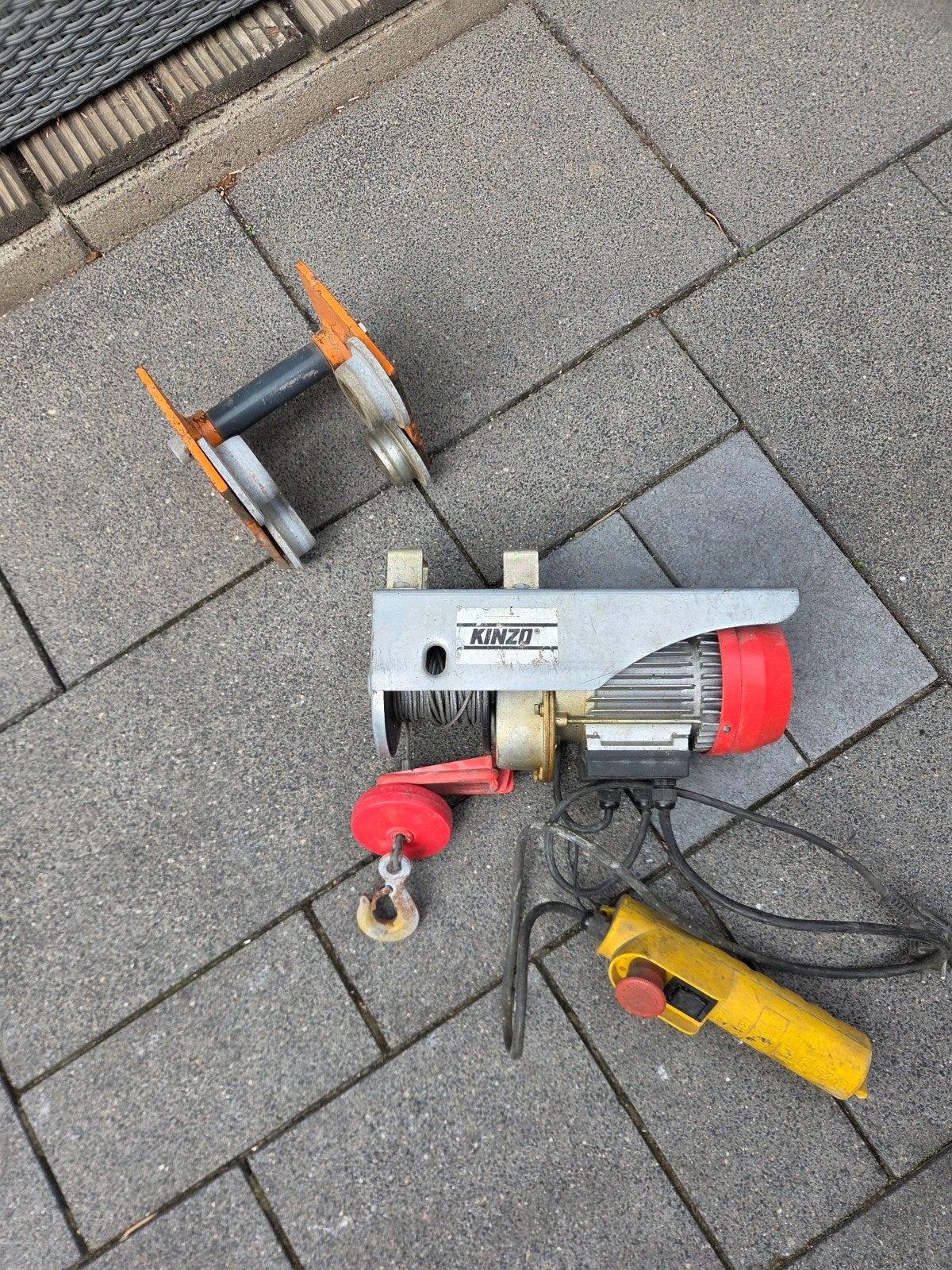 Kinzo Elektrische Takel lier, Ophalen, Gebruikt, Elektrisch